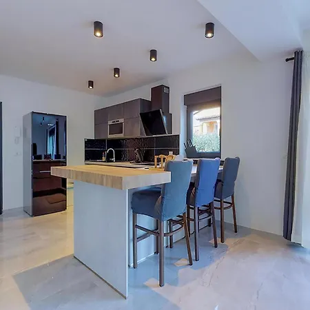 Stunning In With Wifi Lejlighed Drenje (Istria)